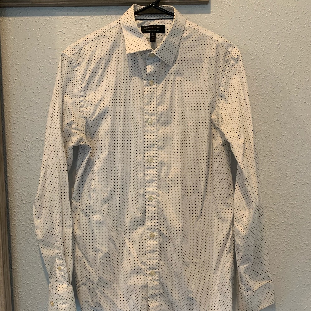 5/$25 Banana republic dress shirt 14.5 32/33